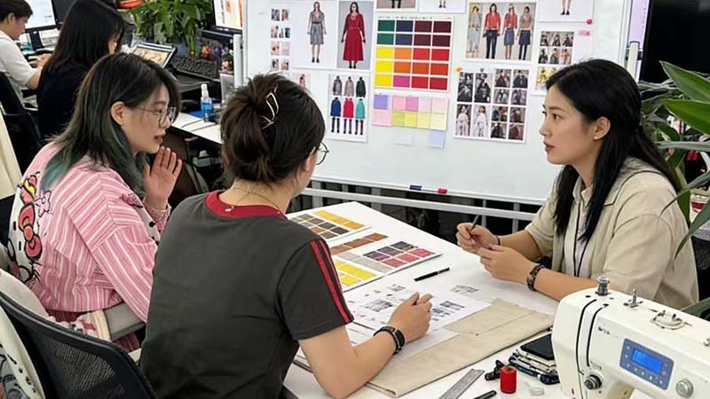 The Customization Process of Fitness Apparel a visual timeline showing a design sketch evolving into a finished garment